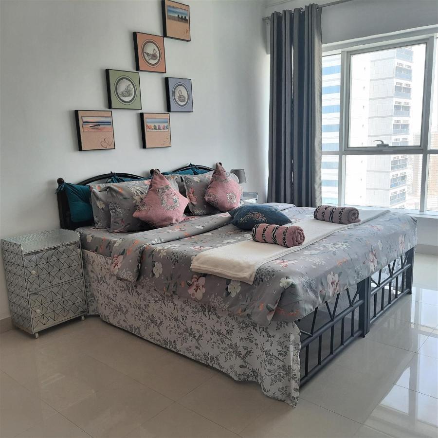 Beach Side Private Room At Sharjah-Dubai Border Exteriör bild